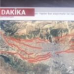 Zerrin Sümer Instagram - 2021 yılında jeoloji mühendisler odası başkanı ( tüm mühendisler toplantı kararı sonunda) çizdikleri haritada Maraş bölgesine gelen fay hatlarının haritası . İdare kişilere gönderilmiş öncelikle tedbir amaçlı neler yapılabileceği konusunda uyarılmışlar . Netice Vsli inanmadığını söylemiş , İnanmayınca belediye bişey yapamamış ☹️İlim bilim umurlarında değil .