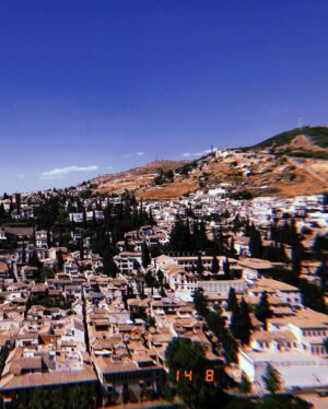 Zeynep Bostancı Instagram - ispanya • 2018
