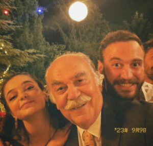 Zeynep Bostancı Instagram - 7 aylık Kendi Düşen Ağlamaz serüveni… 🎬💛👋