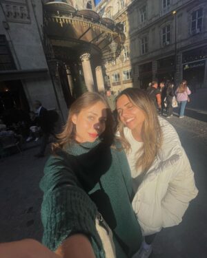 Zeynep Bostancı Instagram - capturing karaköy 📸
