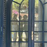 Zeynep Bostancı Instagram - ⋆｡ ﾟada dump 🩵 ⋆｡ ﾟ☾ ﾟ｡ ⋆🌺 ve sonda hayatımda aldığım en süslü dondurma Büyükada