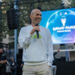 Zinedine Zidane Instagram - Revenir sur le Playground pour fêter le football ensemble. Merci Saint-Denis ! #GrandParisFinale @adidasfootball Saint-Denis, Seine-Saint-Denis