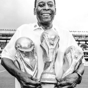 Zinédine Zidane Instagram - Eterno Rei Pelé 🙏🏻⚽️🇧🇷