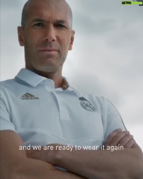 Zinedine Zidane Instagram - Ready for ⚽️ ¡Hala Madrid ! @realmadrid #ReadyForSport