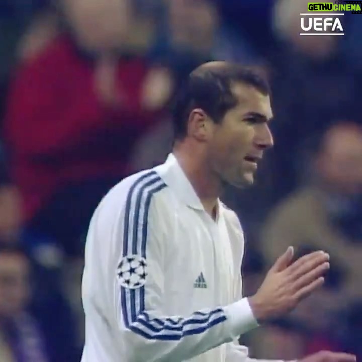 Zinedine Zidane Instagram - One touch ⚽️