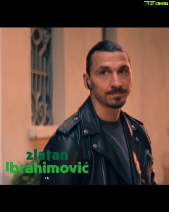 Zlatan Ibrahimović Instagram - Segui anche tu il ritmo di very cool! @verymobile