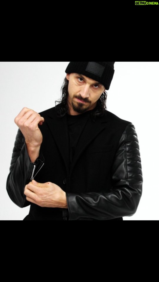 Zlatan Ibrahimović Instagram - #D2BLACKONBLACK @dsquared2