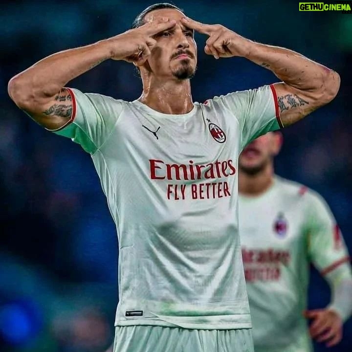 Zlatan Ibrahimović Instagram - Gru