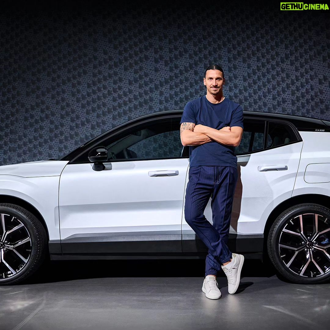 Zlatan Ibrahimović Instagram - Zmall is mighty! #EX30 @volvocars
