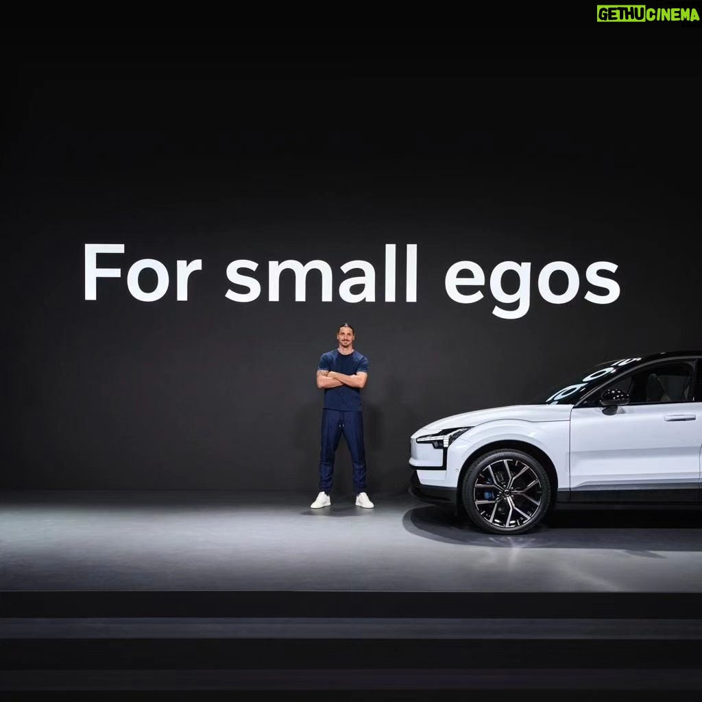 Zlatan Ibrahimović Instagram - At the launch of Volvos smallest SUV ever with my friends @volvocars #EX30