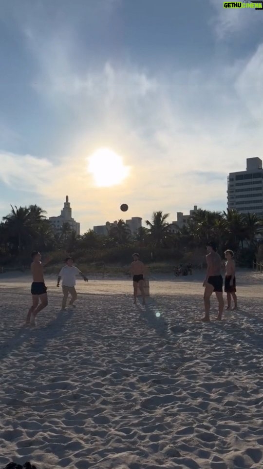 Zlatan Ibrahimović Instagram - I am Miami beach #fanedit