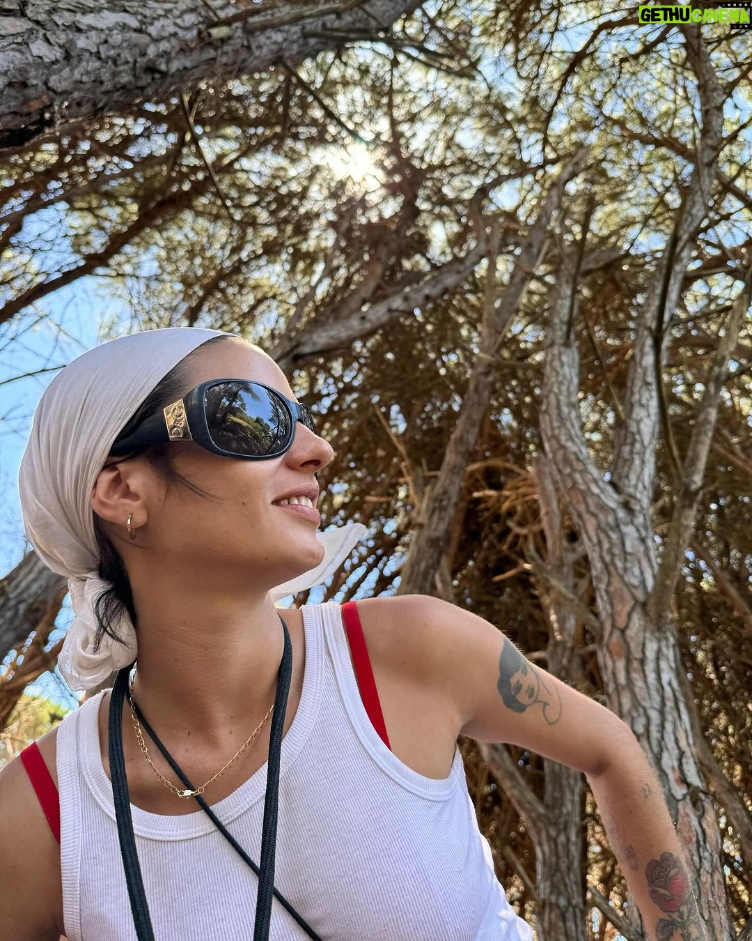 Zoe Gotusso Instagram - Estoy tan contenta q no se q decir. vengan. vamos a seguir sumando conciertos. 2024