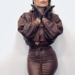 Zulay Henao Instagram - Faux Leather Weather… 🖤🤎🖤 @modernmuze