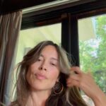 Zulay Henao Instagram - I got cut off! 💚 I am excited to announce my partnership with @gugu_guru and their mission to help one million moms become paid content creators via their @momcreators program as it aligns with me and our mission over @modernmuze to support women! Mami Creators, we need you & we want to support you on your entrepreneurial journey! As a mom, actress & entrepreneur I understand the importance of COMMUNITY! The mom creators community is free to join and you’ll have the opportunity to apply for brand Collaborations and get access the Mom Creator University! Head over to my bio for the link to join now! Let’s get it!! Love you!!!💚