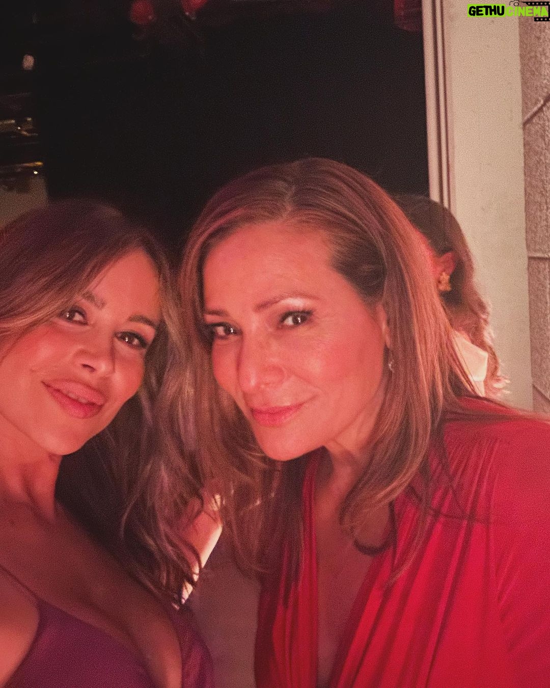 Zulay Henao Instagram - #LaCena was a whole Latino Vibe! I love us🖤 Thank you @jesslivmo and @its_rubes for having me! Shout out to all of the films, tv shows & artists honored! #Flaminghot #Barbie, #thisfool and #georgevsgeorge #beyourownmuze @modernmuze Makeup by @abramovicm Los Angeles, California