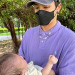 popping ed Instagram - My dear papa 這是我來到這個世界的第三個月 也是跟papa一起過的第一個父親節。 謝謝拔拔雖然工作很忙，但是每一天還是很認真當我的晚班警衛守護著我，照顧我晚上內內time 和睡覺。 會很用很逗趣的方式探索這個世界。帶我聽很多不同類型的音樂。做一些很奇妙的事。雖然很多事物我都還懵懵懂懂、每天都是很多新的挑戰。但是因為你是個有趣認真又負責的拔拔。讓我可以很放心又快樂的冒險。 謝謝有趣又好玩的大夥伴。PiKA love you😘