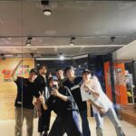 popping ed Instagram - 記錄一下最近和外國舞者的Cypher time~ （也紀錄最近新買的牛仔褲？🤣） 真的是世界在開始飛了～很開心外國舞者來都會想要來教室一起跳跳舞～ 不知道我下次飛會是什麼時候或是什麼活動，反正會繼續努力準備好自己✊🏽💥 Good time with everyone!!! We had a good time 🙌🏽✨💙 . . 🏠： @boogstudio_tw #BOOGNATION #BOOGSTUDIO #POPPINGED #TAIPEI #POPPING #boogstyle #streetdance #liferecords Boog Nation