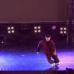 popping ed Instagram - 感謝每年20聯 @20showcase24th 的邀請，決定來發一個每次Solo的合輯記錄一下～也紀錄一下越來越老的自己🤣 謝謝每年同學們的邀請還有現場給的能量～（大家給的能量常常讓我跳到不能自己🥹） 也謝謝每年賣力主持的屁王哥 @pwangjiang 還有2019年主持的佑佑 @yo_lai_yo_chill ；還有每年攝影的白爛哥 @elsewhite 以及最重要的，每次一起努力演出的BOOGNATION 團員夥伴們！ 🔥🔥🔥@boognation_tw 自己從高中剛跳舞時就知道20聯這個舞台了～很慶幸這麼多年過去了，我還在這條路上努力著🙏🏽💙✊🏽 以上，持續珍惜每次的舞台。謝謝收看～～🙌🏽 #BOOGNATION #高中20校聯合迎新舞展 #showcase #popping #街舞 #dancelife #thx