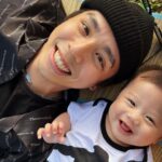 popping ed Instagram - 再忙還是要抽空帶家人出去走走～～ 好天氣 好心情☀️💙👶✨ 套裝：@tnt_thenexttribe_official 👓： @tnt_thenexttribe_official 🧢: @remixtaipei #PoppingED #liferecords #thx #fatherandson #daily