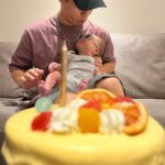 popping ed Instagram - My dear papa 這是我來到這個世界的第三個月 也是跟papa一起過的第一個父親節。 謝謝拔拔雖然工作很忙，但是每一天還是很認真當我的晚班警衛守護著我，照顧我晚上內內time 和睡覺。 會很用很逗趣的方式探索這個世界。帶我聽很多不同類型的音樂。做一些很奇妙的事。雖然很多事物我都還懵懵懂懂、每天都是很多新的挑戰。但是因為你是個有趣認真又負責的拔拔。讓我可以很放心又快樂的冒險。 謝謝有趣又好玩的大夥伴。PiKA love you😘