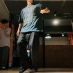 popping ed Instagram - 紀錄這週和謦宇的上課跳跳～ 學生越來越厲害，覺得老師真的也是不好當😅 Always good time🤘🏽💙 @ching_a_awesome @chingching0831 Tee: @remixtaipei 🎵: @champagnepapi -Jungle #BOOGNATION #BOOGSTUDIO #POPPING #BOOGSTYLE #streetdance #igdaily #dancelife #thx #remixtaipei_daily