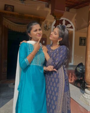 sathya sai krishnan Instagram - Raji🫶🏼Arasi

#pandianstores #vijaytelevision #disneplushotstar #friends #friendship #memes #pic #photo #shooting #picoftheday #instadaily #ps2