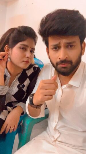 sathya sai krishnan Instagram - Missing Santhanam Comedy 😒
Who all miss him!? 

#santhanam #comedy #santhanamcomedy #tamilcinema #kollywood #partha #okok #vijaytelevision #actor #grateful #believe #dreambig #youdeservebetter
