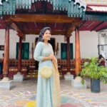 sathya sai krishnan Instagram – Handmade👜 @raspberry_hooks 

#trend #trending #viral #insta #bag #pandianstores2 #pandianstores #vijaytv #arası #pandiansroresarasi #hotstar #ps2 #actress #love #shooting Chennai, India