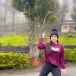 sathya sai krishnan Instagram – Craving😬 craving 😬 

#ohmybaby #gunturkaaram #maheshbabu #sreeleela #trivikram #thamans #reels #insta #instagood #instadaily #kodaikanal #climate #mist #fog Kodaikkanal