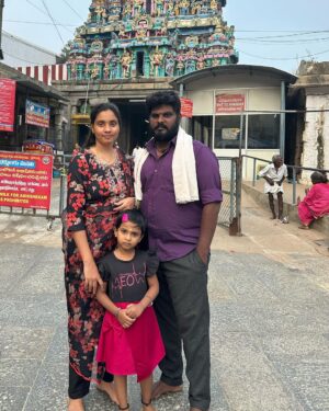 sathya sai krishnan Instagram - om nama shivaya🧿

#temple #family #timewithfamily #bhakthi #insta #trending #viralreels #viral #reelitfeelit #instadaily