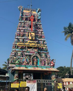 sathya sai krishnan Instagram - 👑siruvaapuri muruganuku arogaraa🙏

#muruga #arogara #siruvapurimurugantemple #siruvapuri #ommuruga #insta #instadaily #insta #instamood