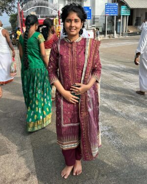 sathya sai krishnan Instagram - நீ இல்லாமல் நான் இல்லை❤️

🌼Govindha Govindhaaa🙏

➖➖➖👁️‍🗨️

#thirupathi #thirumala #thirumalathirupathidevasthanam #temple #hills #pray #devotional #templetime #god #godfirst #newyear #newyearblessings #newyear2024 #insta #instagood #instadaily #instalike #instamood