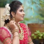 sathya sai krishnan Instagram - Makeup @radha_makeup_artist dress & jewellery @sri_embroideries photography @arunsam.photography #makeup #traditional #celebrity #transformation #bride #cute #réel #reelitfeelit #insta #instadaily #instalike #trendingreels #viralreels #vijaytelevisionserials #pandianstores #arasi Chennai, India