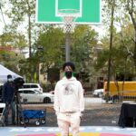21 Savage Instagram - Takin it back to where it needs to be. ATL we outside 🏀🏀🏀🏀🏀 #BankAccountAtHome #ad @chime Old Fourth Ward
