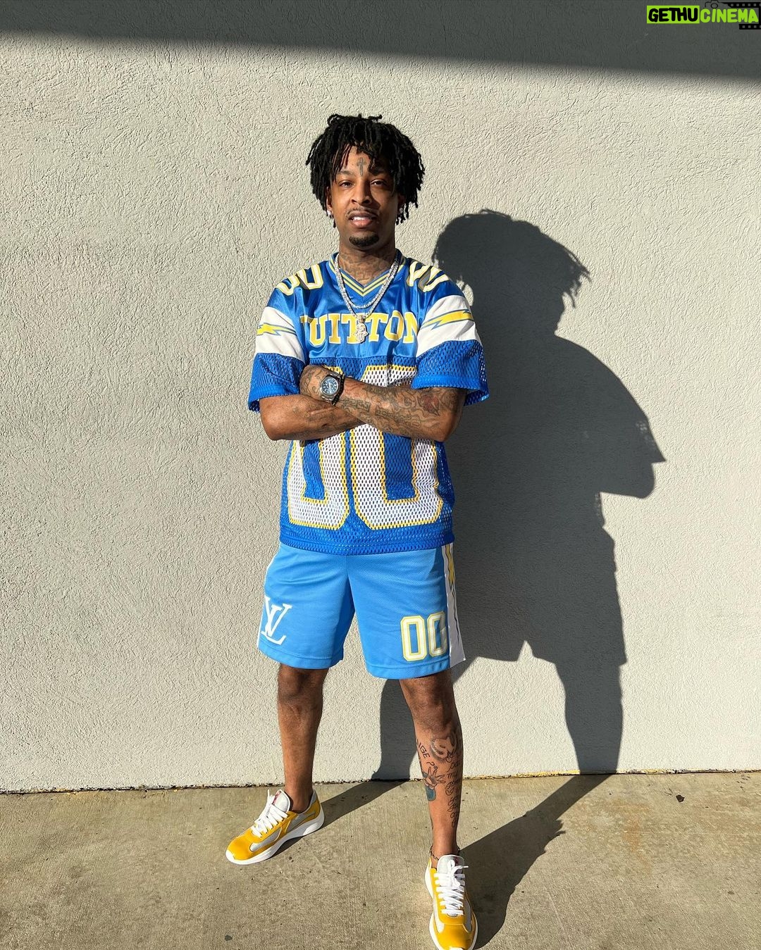 21 Savage Instagram - Feels good outside ☀️☀️☀️