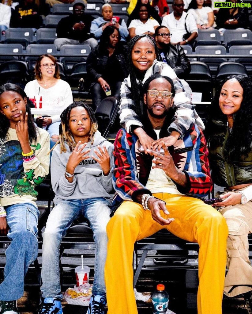 2 Chainz Instagram - How was your weekend ? #welcome2collegrove out now ‼️