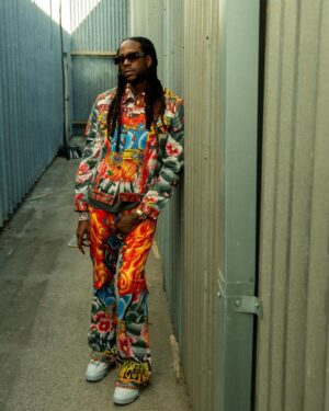 2 Chainz Instagram - Standing on binness #welcome2collegrove