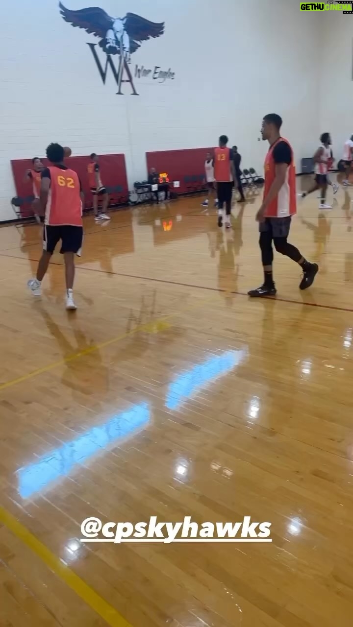 2 Chainz Instagram - If you didn’t know I’m also a minority owner of @cpskyhawks . We’re going into our 4th season and so this is our 4th year having try outs .. Good luck fellas 🤞🏿
