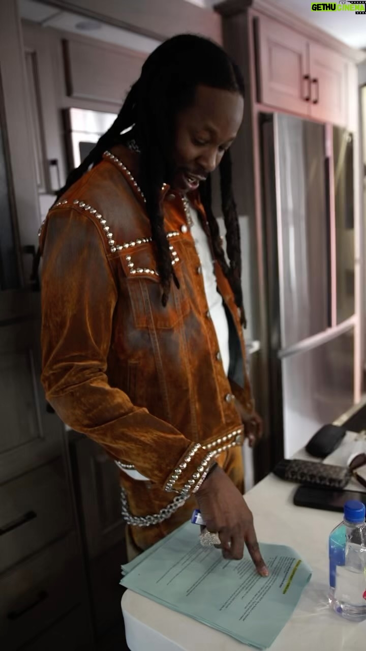 2 Chainz Instagram - How’s my Español? The Migo plug used to call me Tito