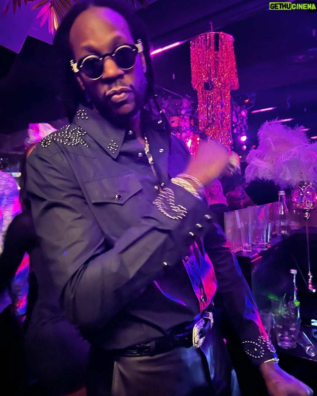 2 Chainz Instagram - Looking like my daddy brother 😎 2024