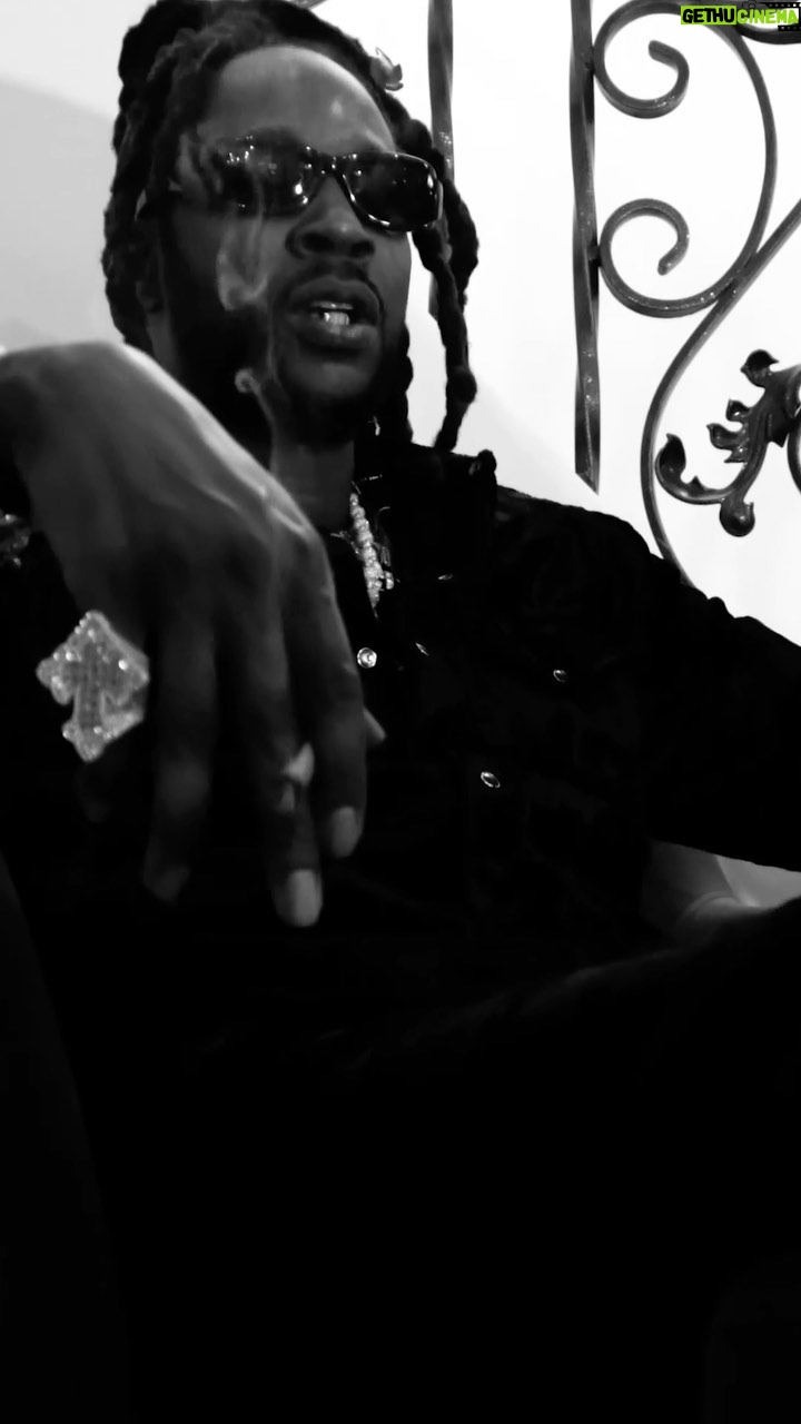 2 Chainz Instagram - I want more “OPRAH & GAYLE” OUT NOW #Welcome2Collegrove