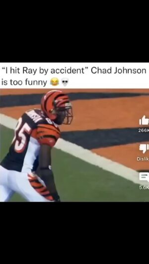 50 Cent Instagram - 😆😆😆LMAO WTF you ran into Ray Lewis. That shit was like hitting a wall. 😆😆😆wait something ain’t right 🤕LOL @bransoncognac @lecheminduroi