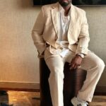 50 Cent Instagram – GM time to get some work done, let’s get to it ! @bransoncognac @lecheminduroi