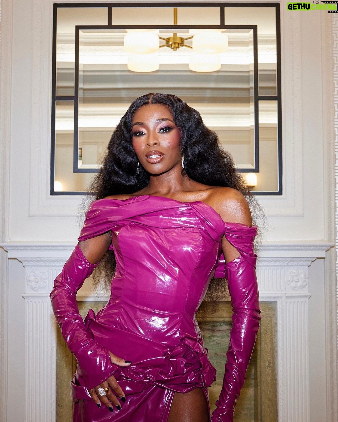 AJ Odudu Instagram - Life in plastic 💖 Last night at @rollingstoneuk Awards and @BritishVogue wearing custom @suhaines London, Unιted Kingdom