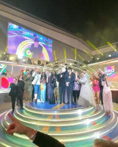 AJ Odudu Instagram - BIG BROTHER FINAL 2023! 💫💃🏿🕺🏻 What an epic 6 weeks it’s been. Thank you all for watching and supporting, to the best housemates, my right hand man Will-the-Best and the entire @bbuk team. I’ve loved every second. What a dream! 🥹 ✨ #BBUK @itv @itvxofficial 🥰 The Big Brother House