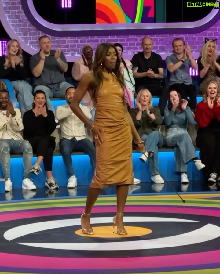 AJ Odudu Instagram - Who loved ladies night last night on @bbuk Late & Live? π―ββοΈπ―ββοΈ Thanks all for tuning in and shout out to my boss guests for bringing the girl power. ππΏπ₯ . #BBUK The Big Brother House