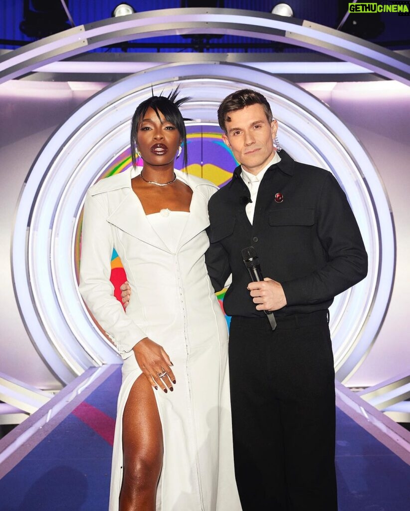 AJ Odudu Instagram - I now pronounce you Mr and Mrs Big Brother ✨ @iamwillbest @bbuk @itv @itvxofficial #BBUK The Big Brother House