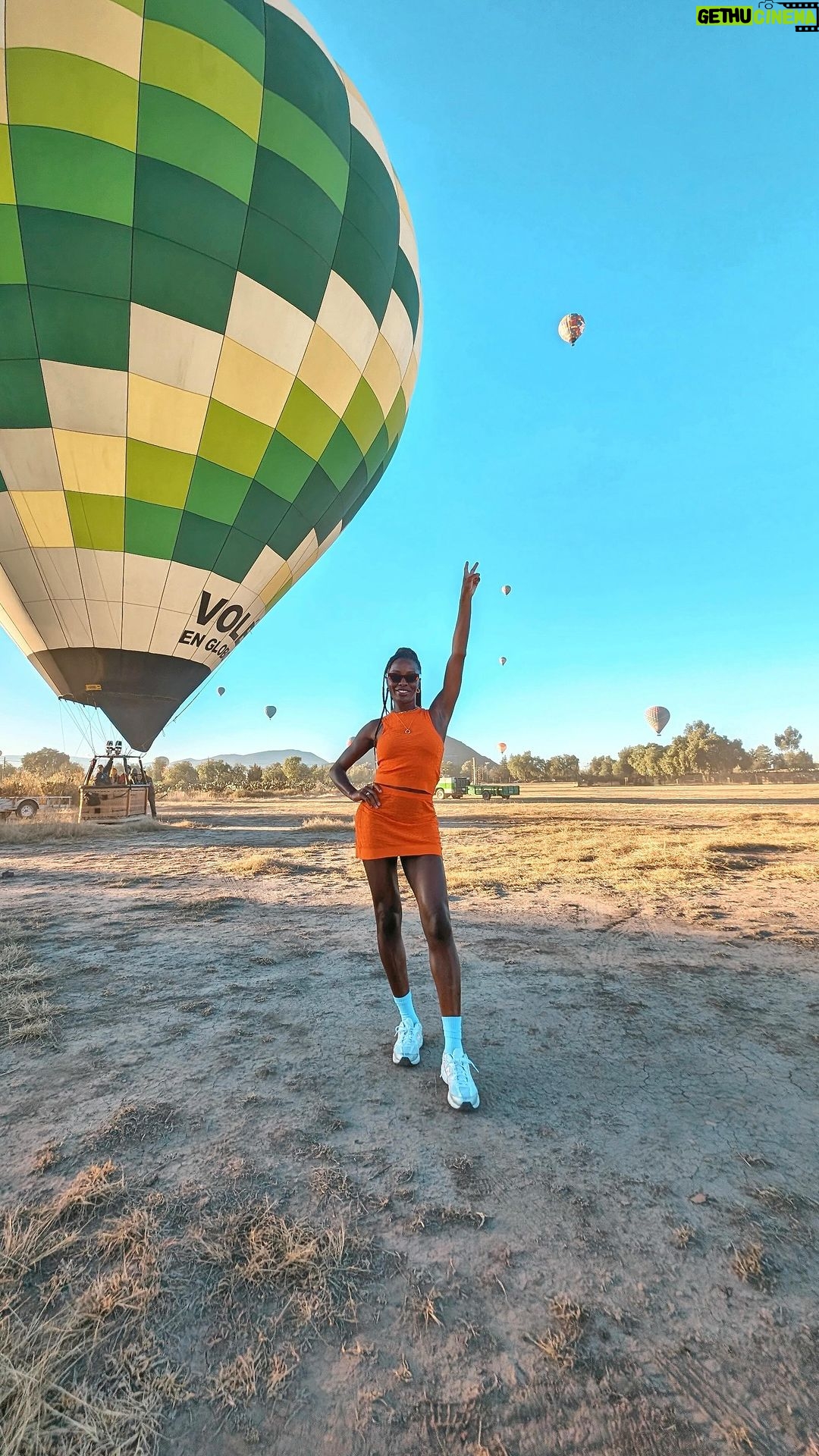 AJ Odudu Instagram - Sunrise hot air balloon ride over Teotithuacán in Mexico: completed it. 😅🙌🏿✨ I’d always wanted to go on one ever since I saw the Blue Peter presenters do them on the telly growing up and this was incredible.. The videos don’t do it justice.. 🎈 Up in the Clouds
