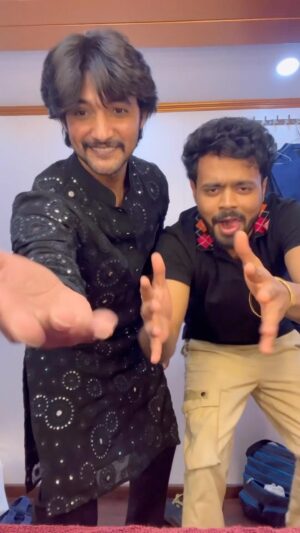 Aadi Saikumar Instagram - Meeting your friend after long time be like 😜 Congratulations to you and the entire cast and crew of Pulimeka!! ❤️😊
@itsmelavanya 
.
.
#reels #instareels #instagramreels #dance reels #instadance #dancingreels #instareels #reelsoninstagram