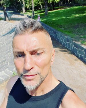 Aaron Crow Instagram - Good morning!!! #itsaaroncrow #theillusionists #theillusionistsmx #mexico